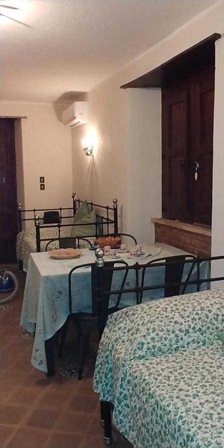 Villa Diana Fiumefreddo di Sicilia Rom bilde